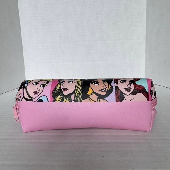 Mad Beauty Disney Princess Cosmetic Bag Pink Makeup Travel Jasmine Cinderella - Picture 4 of 7